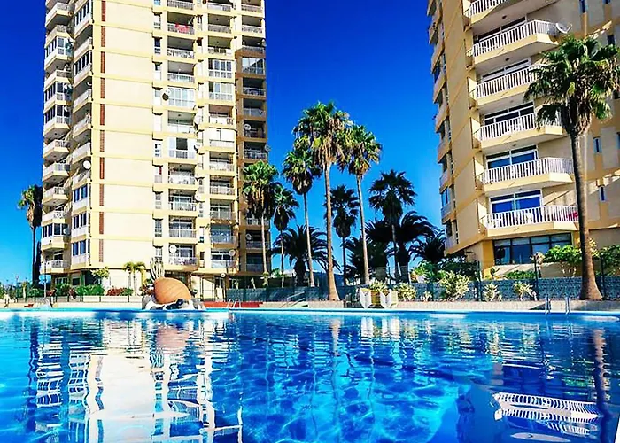 In Torres De Yomely Complex Апартаменти